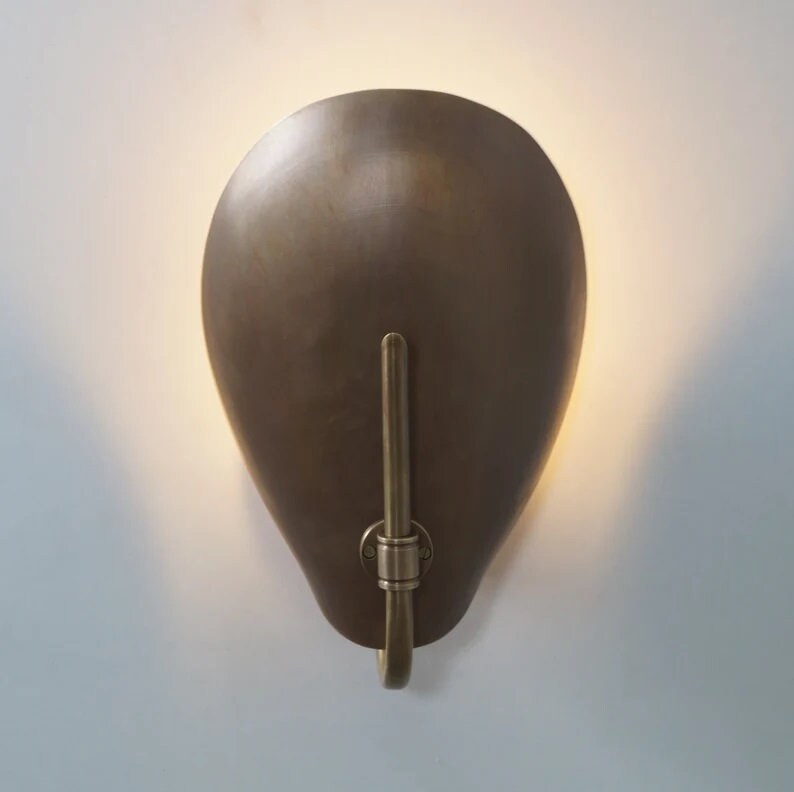 Brass Curved Petal Shade Wall Lamp, Mid Century Modern Turtle Wall Sconce, Antique Vintage Style Wall Light, Industrial Style Light Fixture