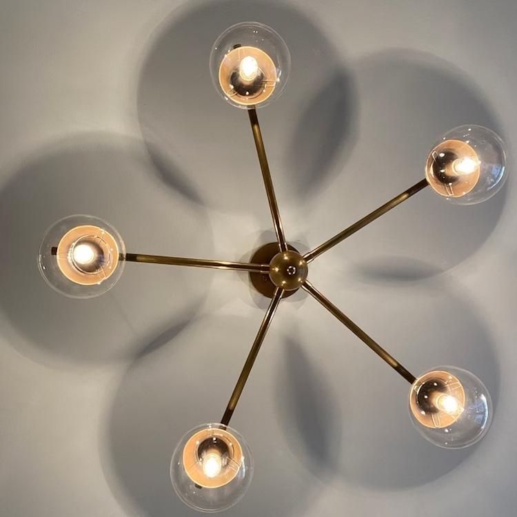 5 Globe Mid Century Sputnik Chandelier, Handcrafted Modern Brass Chandelier Ceiling Light, Elegant Glass Globe Design Pendant Light Fixture