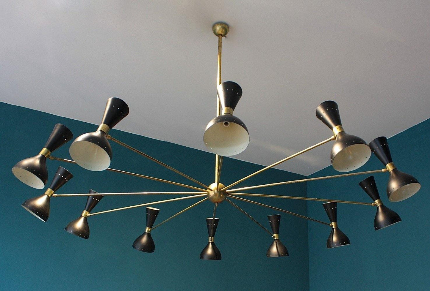 Large Stilnovo Style Diabolo Sputnik Chandelier, 12 Arms 24 Lights Mid Century Modern Brass Sputnik Ceiling Light Fixture, Statement Light