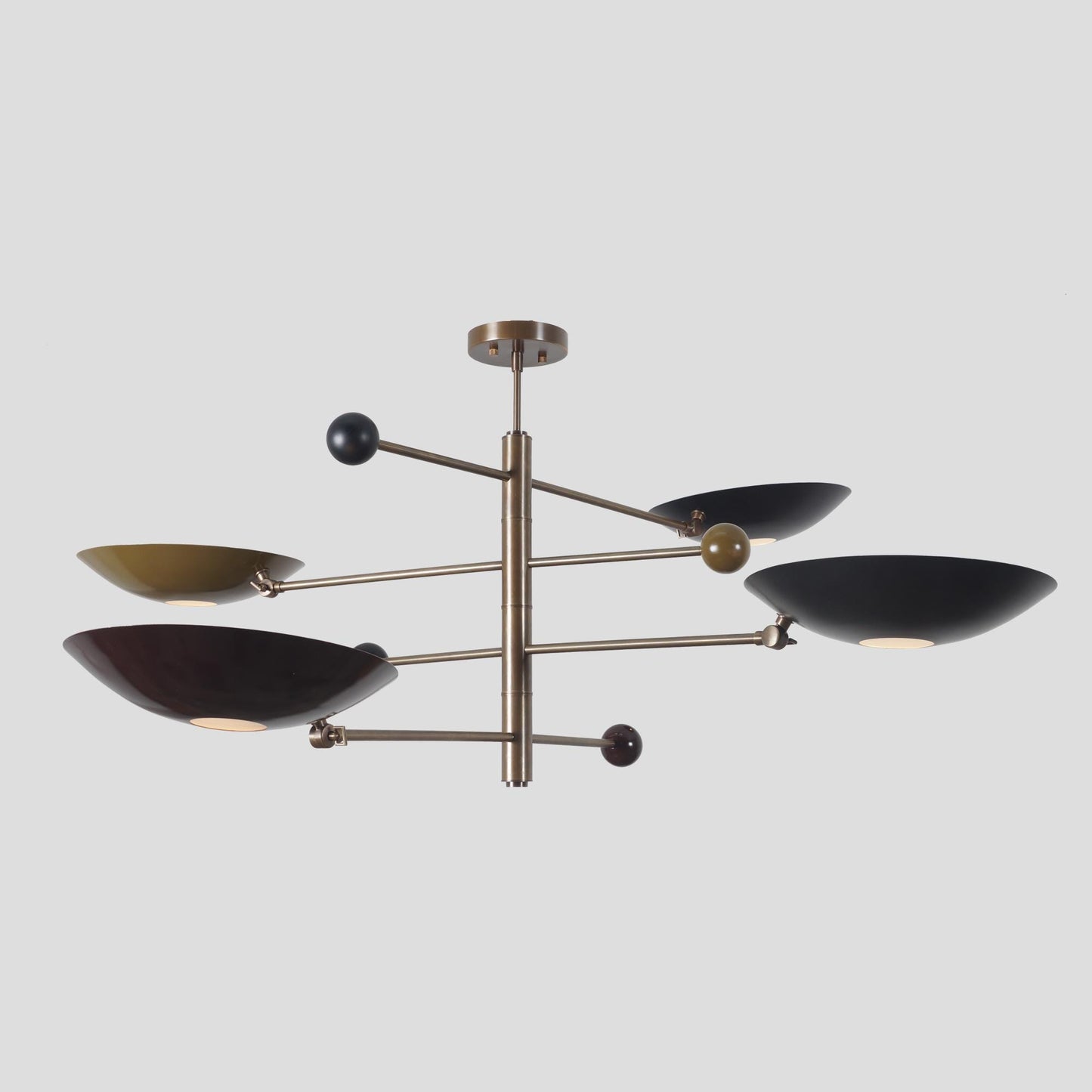 Stilnovo Counterbalance Multicolor Disk Chandelier, Mid Century Modern 4 Shade Sputnik Brass Chandelier, Counterweight Ceiling Pendant Light